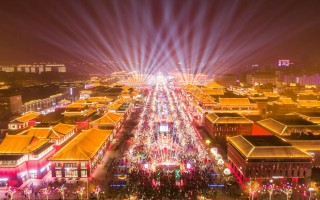 重庆不夜城游玩攻略，重庆不夜城游玩攻略一日游